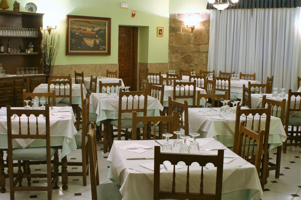 Hostal Visontium Vinuesa Phòng bức ảnh